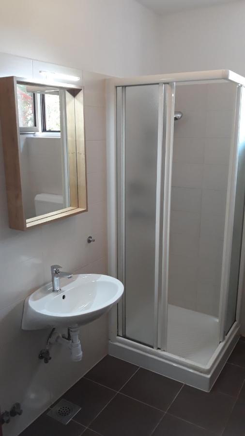 Villa Kucan Porat  Ngoại thất bức ảnh