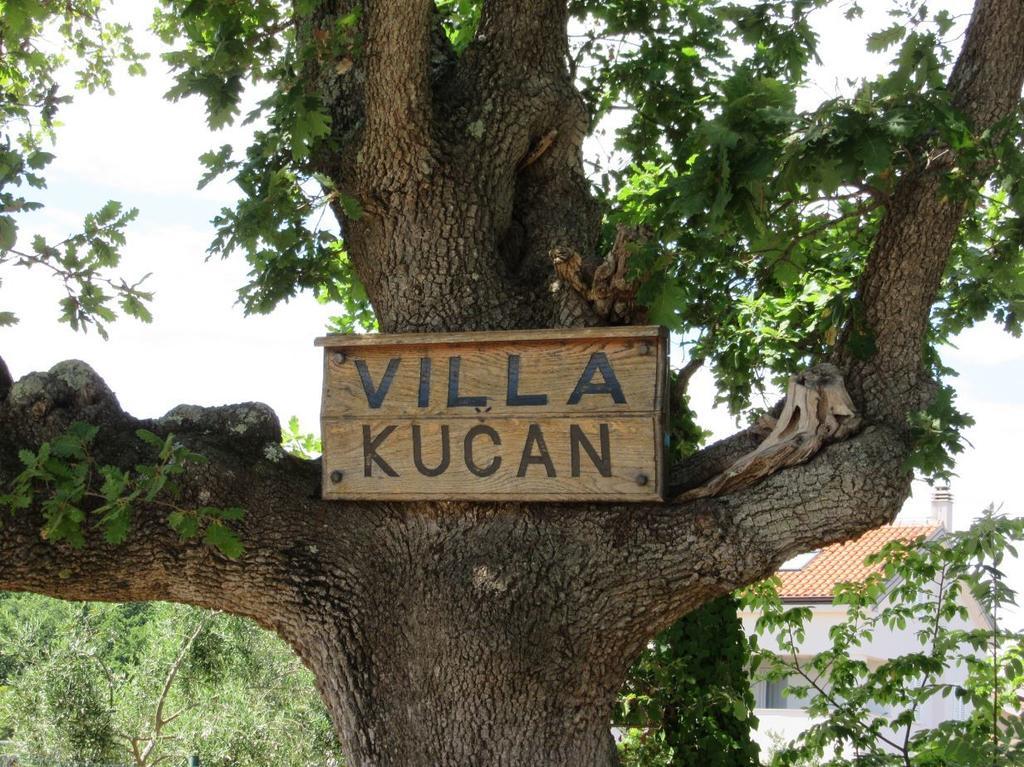 Villa Kucan Porat  Ngoại thất bức ảnh