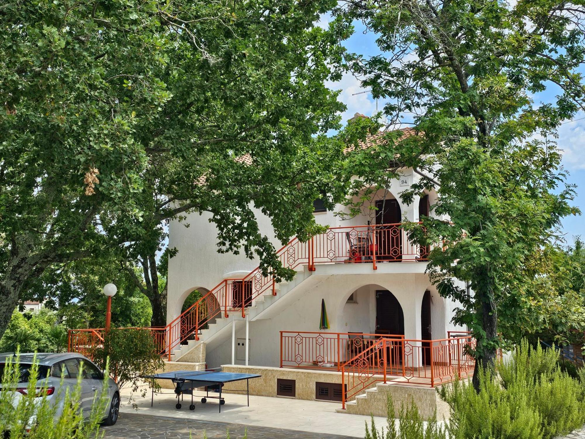 Villa Kucan Porat  Ngoại thất bức ảnh